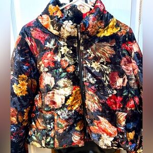 Rinascimento Italy Plush Floral Puffer Crop Jacket size Small NWOT 🇮🇹
